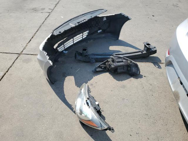 KMHCT5AEXDU106073 - 2013 HYUNDAI ACCENT GLS 银色 照片 12