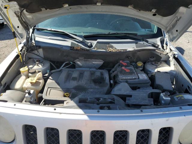 1C4NJRBB0ED569596 - 2014 JEEP PATRIOT SPORT SILVER photo 12