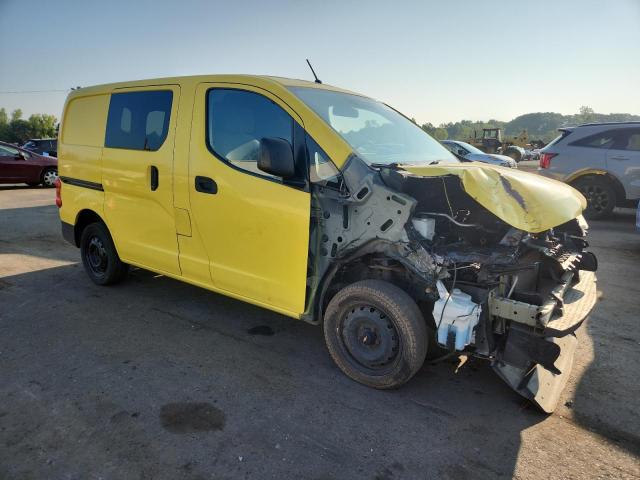 3N63M0ZN2FK715439 - 2015 CHEVROLET CITY EXPRE LT YELLOW photo 4