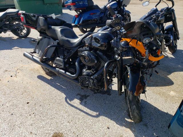 1HD1FCW126Y607059 - 2006 HARLEY-DAVIDSON FLHTCUI 黑色 照片 1