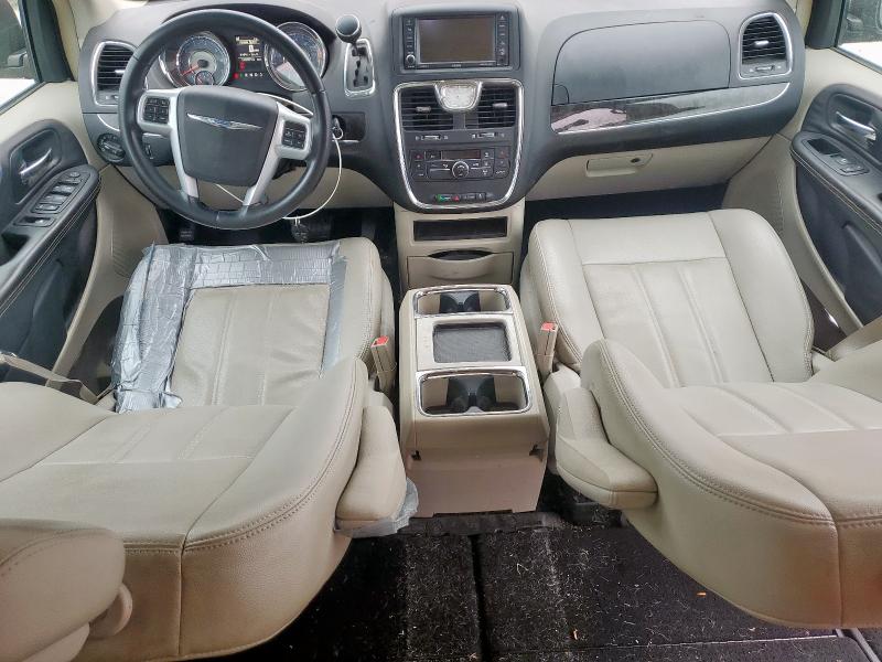 2C4RC1BGXDR712168 - 2013 CHRYSLER TOWN & COU TOURING 红色 照片 8