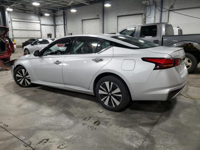 1N4BL4EV2KC187115 - 2019 NISSAN ALTIMA SL SILVER photo 2