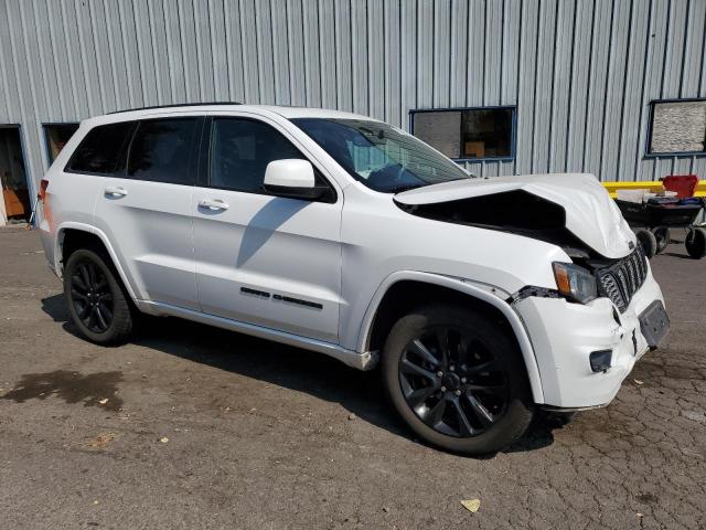 1C4RJFAG1KC545726 - 2019 JEEP GRAND CHER LAREDO WHITE photo 4