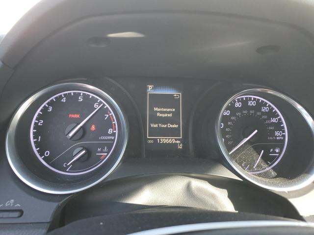 4T1B11HK3JU104845 - 2018 TOYOTA CAMRY L WHITE photo 9