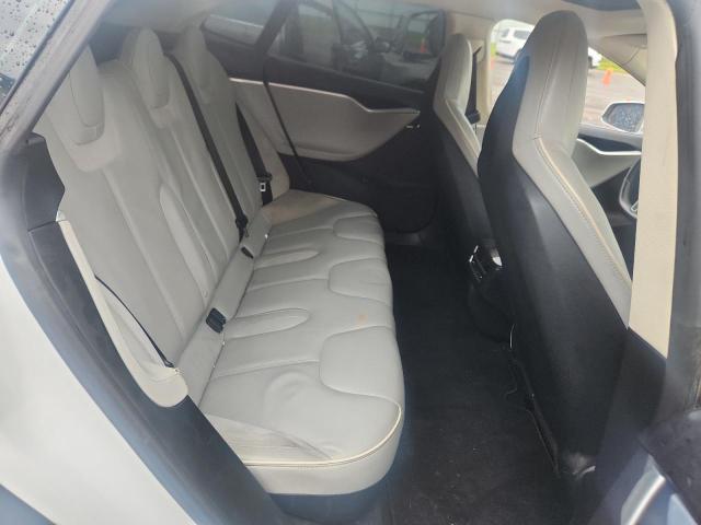 5YJSA1CG8DFP22036 - 2013 TESLA MODEL S Белый фото 10