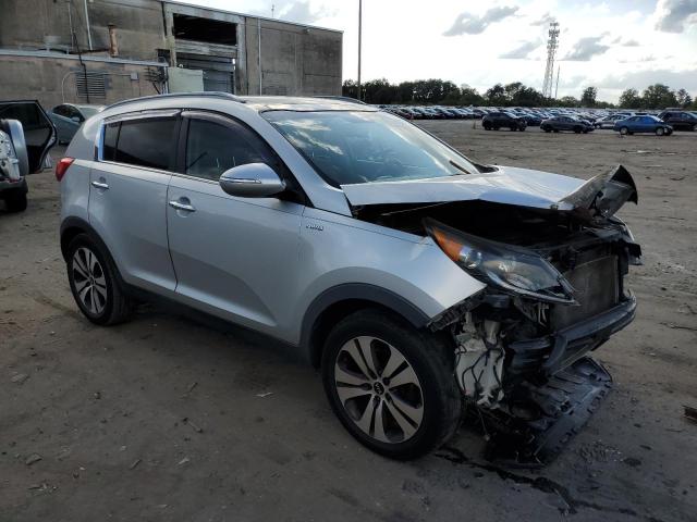 KNDPCCA22D7457400 - 2013 KIA SPORTAGE EX SILVER photo 4