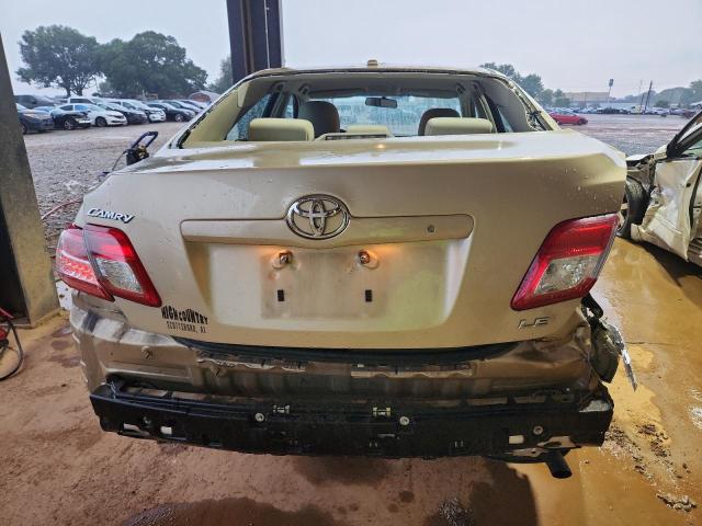 4T1BF3EK2BU694331 - 2011 TOYOTA CAMRY BASE GOLD photo 6