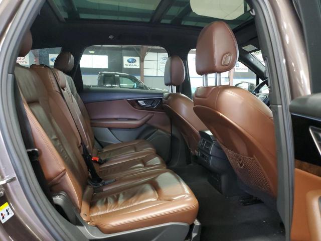 WA1LAAF72HD043936 - 2017 AUDI Q7 PREMIUM PLUS BROWN photo 11