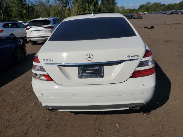 WDDNG86X39A261981 - 2009 MERCEDES-BENZ S 550 4MATIC WHITE photo 6