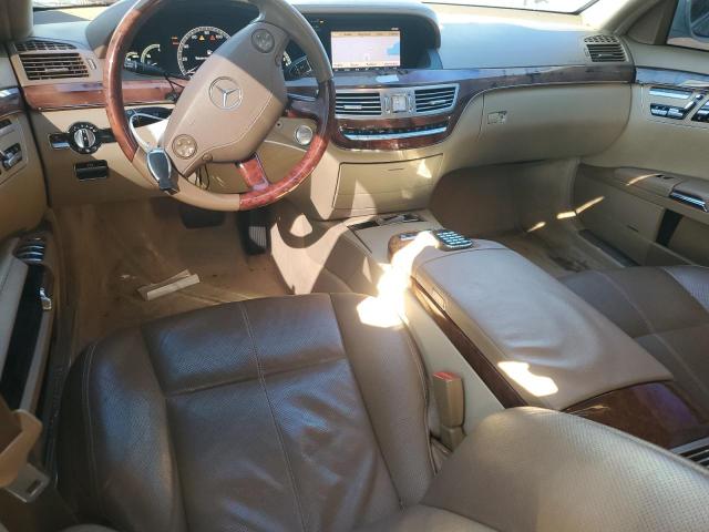 WDDNG86X39A261981 - 2009 MERCEDES-BENZ S 550 4MATIC WHITE photo 8