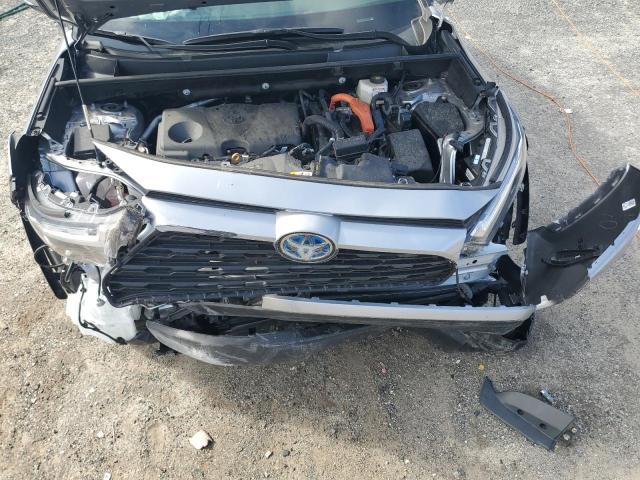 4T3MWRFV3RU124537 - 2024 TOYOTA RAV4 LE 银色 照片 12