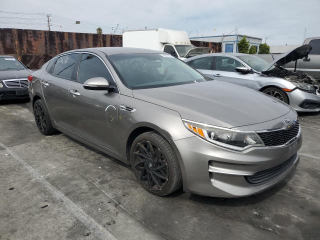 5XXGT4L37JG206256 - 2018 KIA OPTIMA LX GRAY photo 4