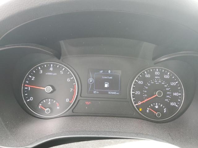 5XXGT4L37JG206256 - 2018 KIA OPTIMA LX GRAY photo 9