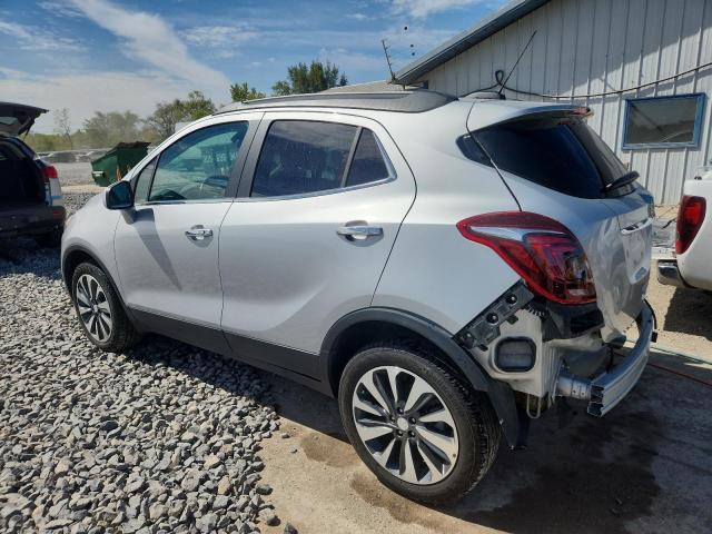 KL4CJESM7NB521892 - 2022 BUICK ENCORE PREFERRED SILVER photo 2
