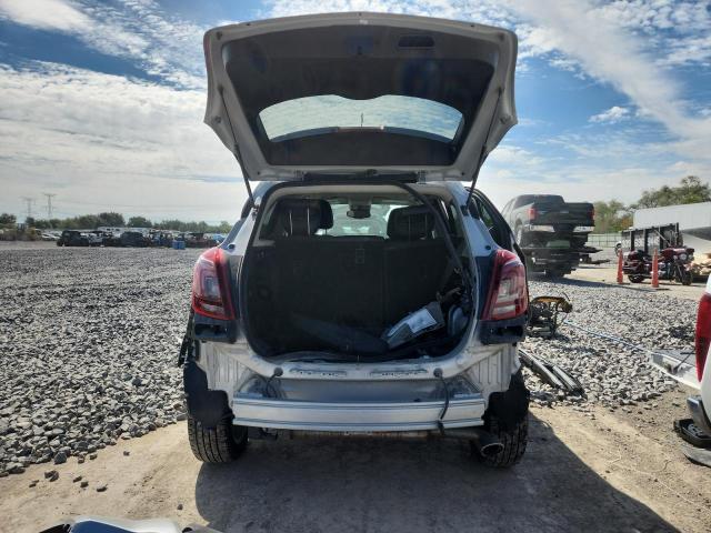KL4CJESM7NB521892 - 2022 BUICK ENCORE PREFERRED SILVER photo 6