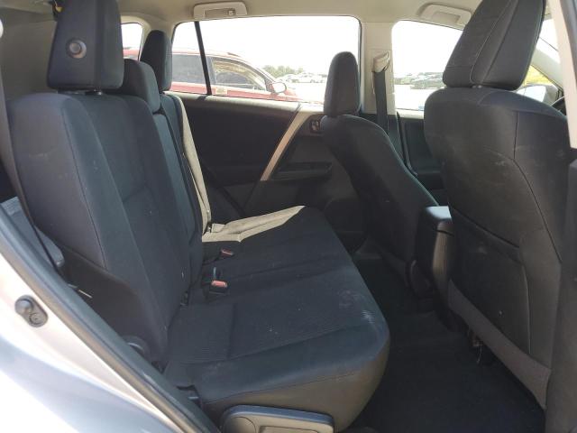 2T3ZFREV5HW386209 - 2017 TOYOTA RAV4 LE SILVER photo 11