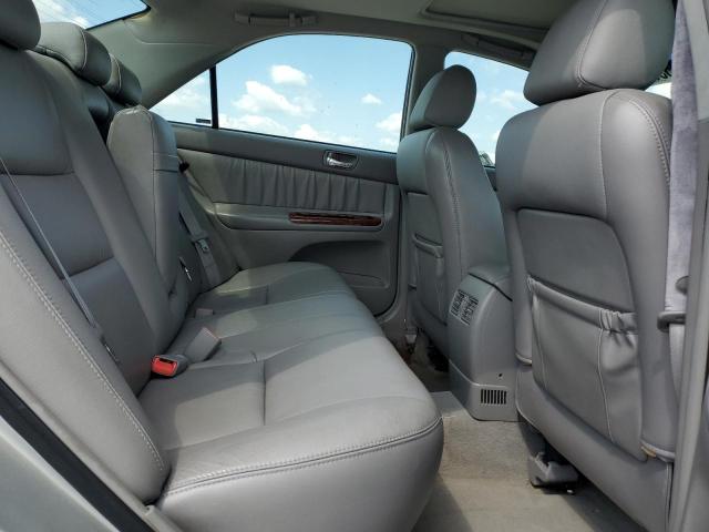 4T1BF32K15U603820 - 2005 TOYOTA CAMRY LE SILVER photo 10
