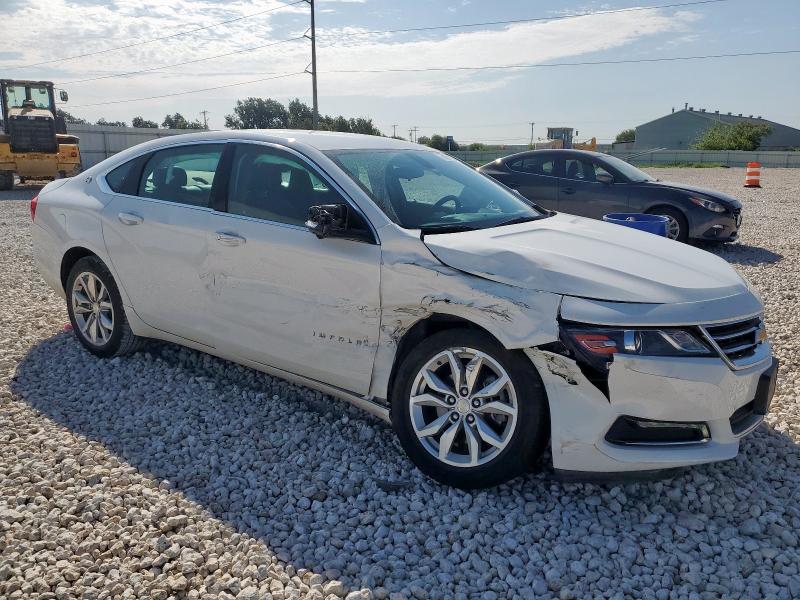 2G1105S38J9110724 - 2018 CHEVROLET IMPALA LT WHITE photo 4