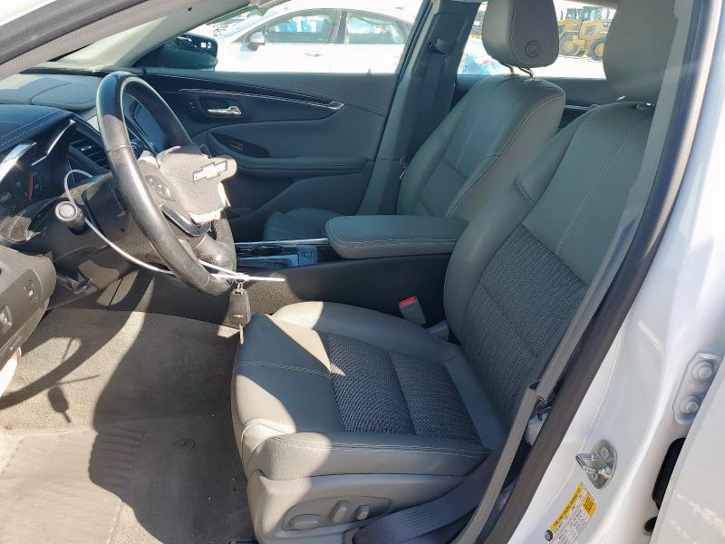 2G1105S38J9110724 - 2018 CHEVROLET IMPALA LT WHITE photo 7