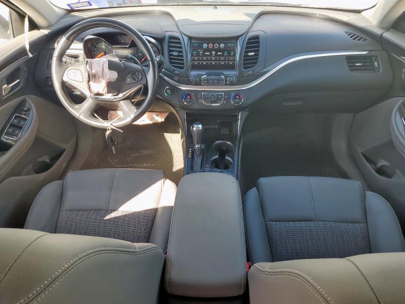 2G1105S38J9110724 - 2018 CHEVROLET IMPALA LT WHITE photo 8