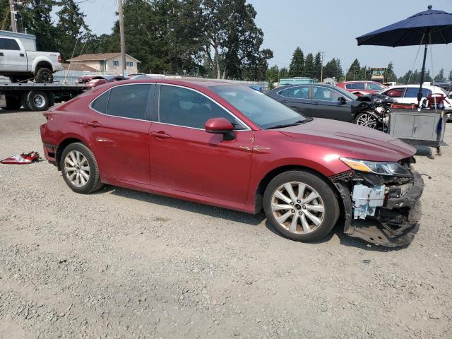 4T1C11AK5LU332346 - 2020 TOYOTA CAMRY LE MAROON photo 4