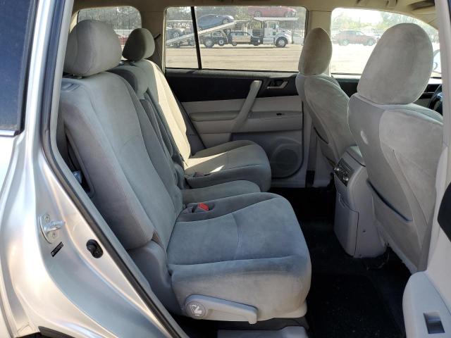 5TDZA3EH9CS018180 - 2012 TOYOTA HIGHLANDER BASE فضي صورة 11