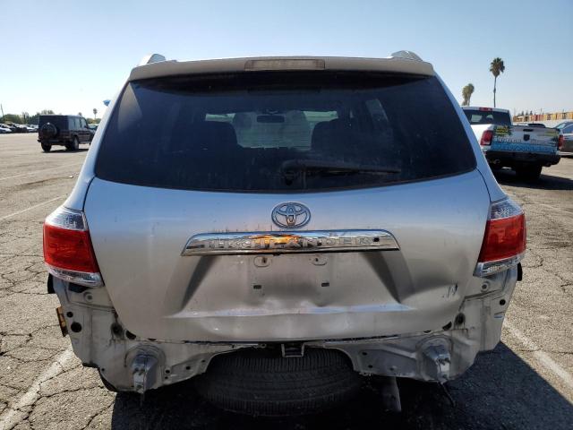 5TDZA3EH9CS018180 - 2012 TOYOTA HIGHLANDER BASE فضي صورة 6