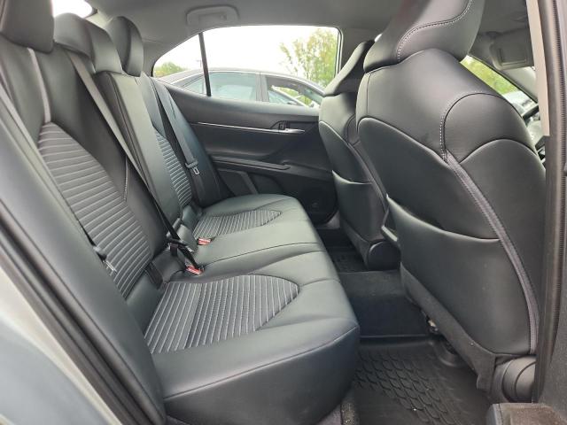 4T1G11BK3NU051181 - 2022 TOYOTA CAMRY SE ვერცხლისფერი ფოტო 10