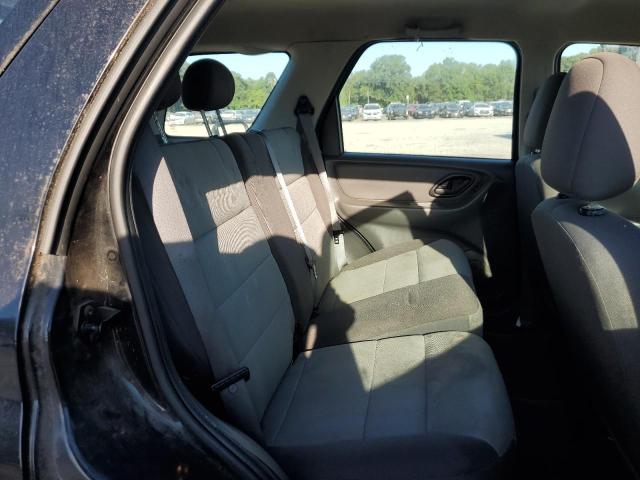 1FMYU02Z65KD52672 - 2005 FORD ESCAPE XLS BLACK photo 11