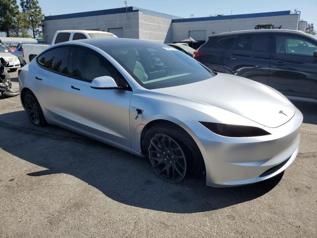 5YJ3E1EA2RF831732 - 2024 TESLA MODEL 3 GRAY photo 4