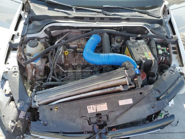3VW2B7AJ4JM237606 - 2018 VOLKSWAGEN JETTA S أبيض صورة 11
