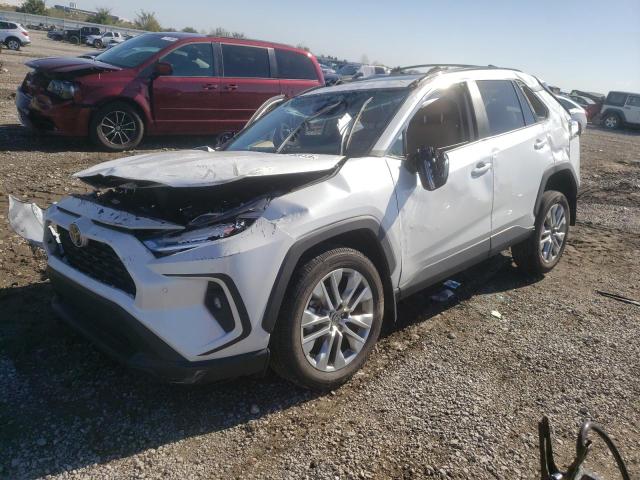 2T3C1RFV7PW240850 - 2023 TOYOTA RAV4 XLE PREMIUM WHITE photo 1