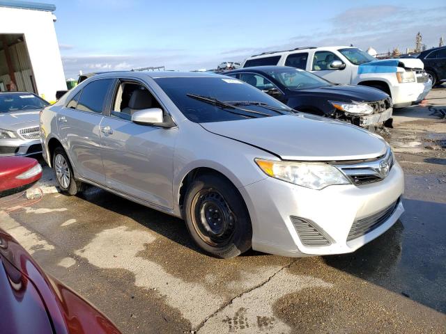 4T1BF1FK9EU362166 - 2014 TOYOTA CAMRY L SILVER photo 4