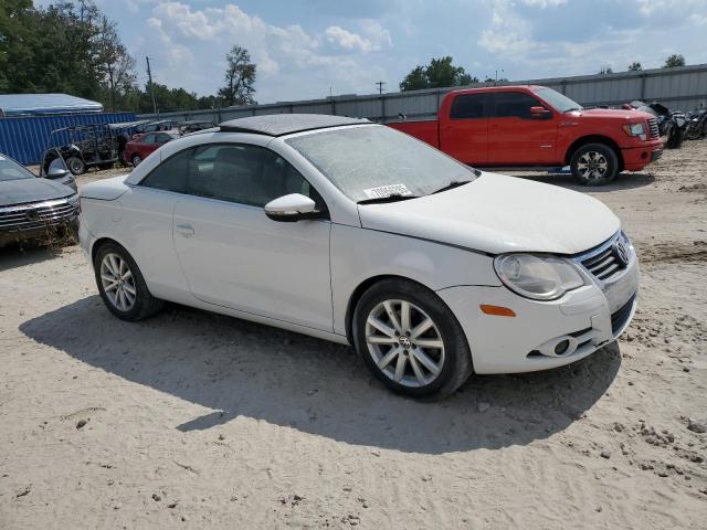 WVWBA7AHXAV012020 - 2010 VOLKSWAGEN EOS TURBO Biały zdjęcie 4