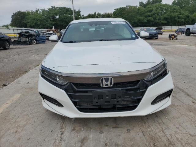 1HGCV2F36JA028345 - 2018 HONDA ACCORD SPORT 白色 照片 5