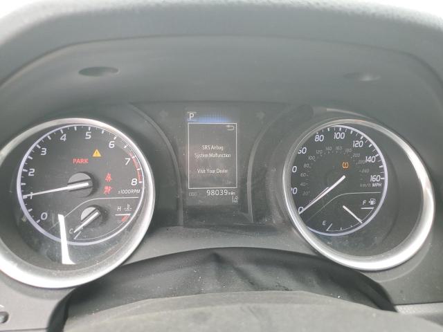 4T1B11HK4JU033994 - 2018 TOYOTA CAMRY L WHITE photo 9