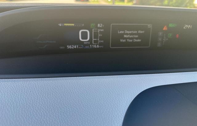 JTDKARFPXH3040496 - 2017 TOYOTA PRIUS PRIM 白色 照片 8