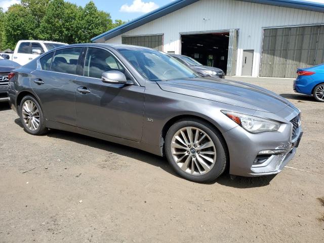 JN1EV7AR8JM442907 - 2018 INFINITI Q50 LUXE GRAY photo 4