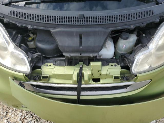 WMEEJ3BA4BK430052 - 2011 SMART FORTWO PURE GREEN photo 11