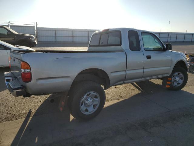 5TESN92N64Z400626 - 2004 TOYOTA TACOMA XTRACAB PRERUNNER ვერცხლისფერი ფოტო 3