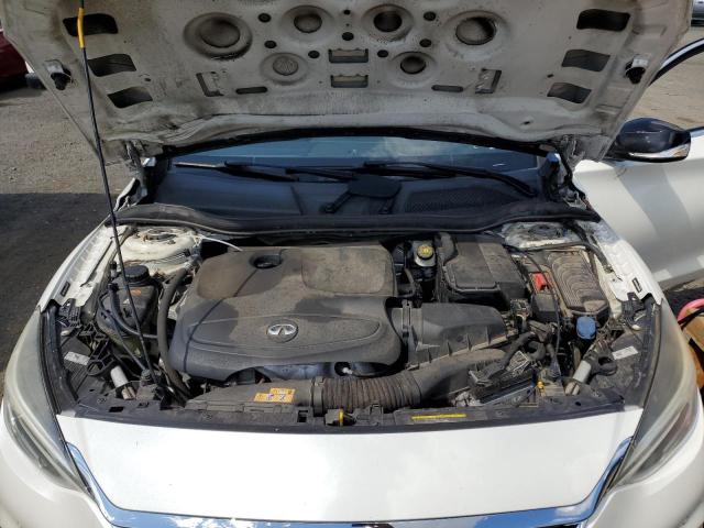 SJKCH5CR3JA042166 - 2018 INFINITI QX30 BASE WHITE photo 12