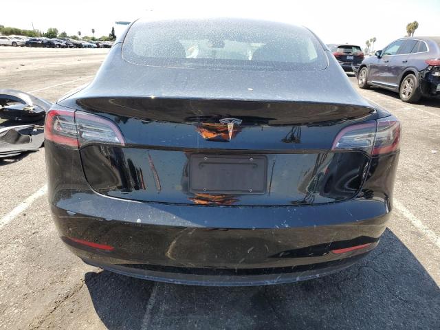 5YJ3E1EA1PF431500 - 2023 TESLA MODEL 3 Schwarz Foto 6