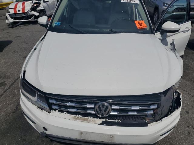 3VV2B7AX5JM054837 - 2018 VOLKSWAGEN TIGUAN SE 白色 照片 12