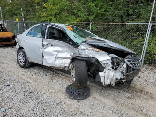 2T1BU4EEXDC121753 - 2013 TOYOTA COROLLA BASE 银色 照片 4