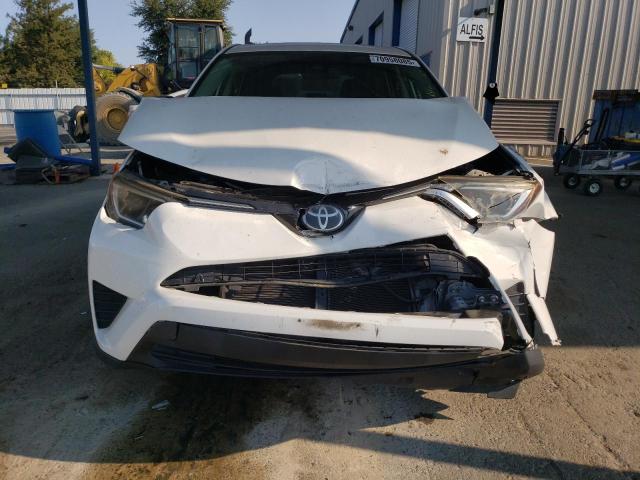 JTMZFREV4HJ140640 - 2017 TOYOTA RAV4 LE Beyaz fotoğraf 5