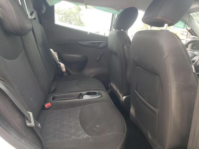 KL8CB6SA7MC710476 - 2021 CHEVROLET SPARK LS WHITE photo 11