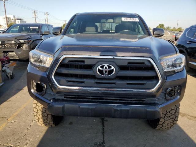3TMCZ5AN0HM109111 - 2017 TOYOTA TACOMA DOUBLE CAB GRAY photo 5