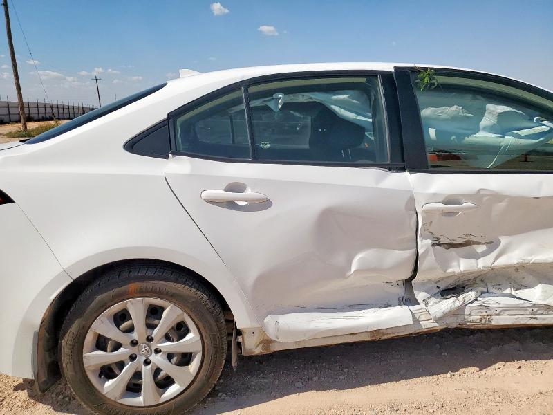 JTDEPMAE8N3018223 - 2022 TOYOTA COROLLA LE 白色 照片 10