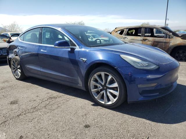 5YJ3E1EA3KF476091 - 2019 TESLA MODEL 3 Синий фото 4
