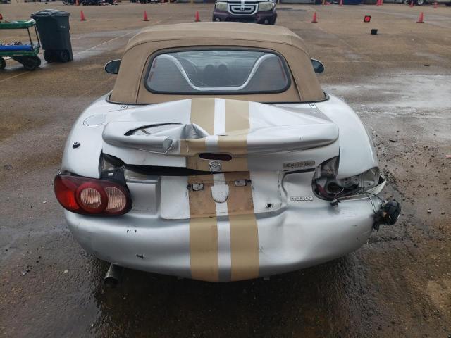 JM1NB353X20229034 - 2002 MAZDA MX-5 MIATA BASE SILVER photo 6